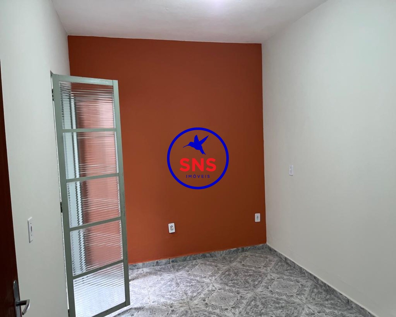 Casa à venda com 2 quartos, 100m² - Foto 13