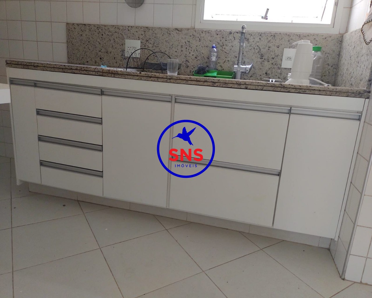 Apartamento à venda com 3 quartos, 87m² - Foto 12