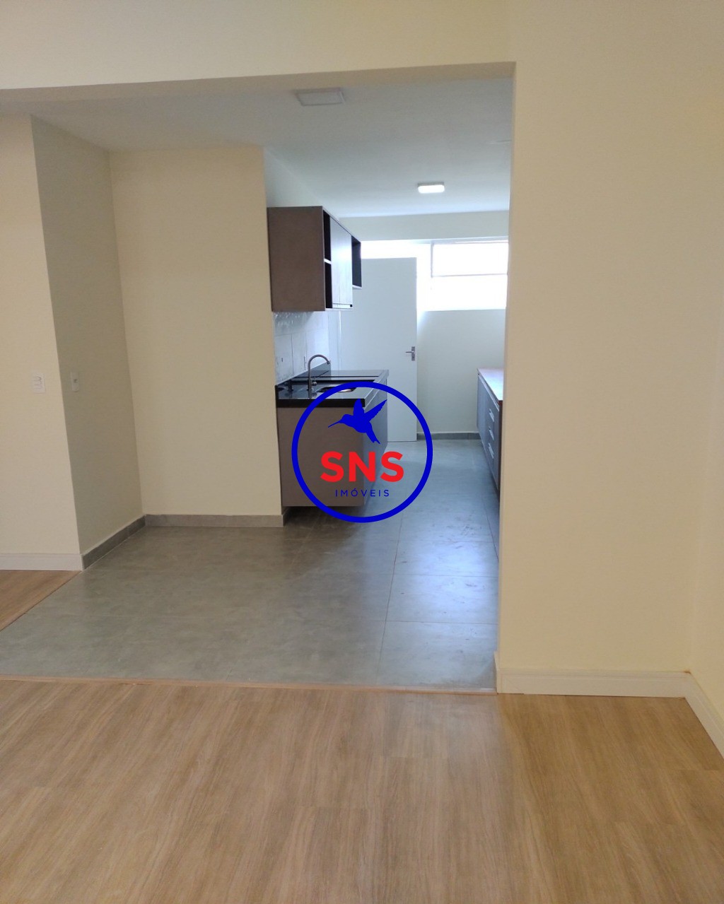 Apartamento à venda com 2 quartos, 67m² - Foto 3