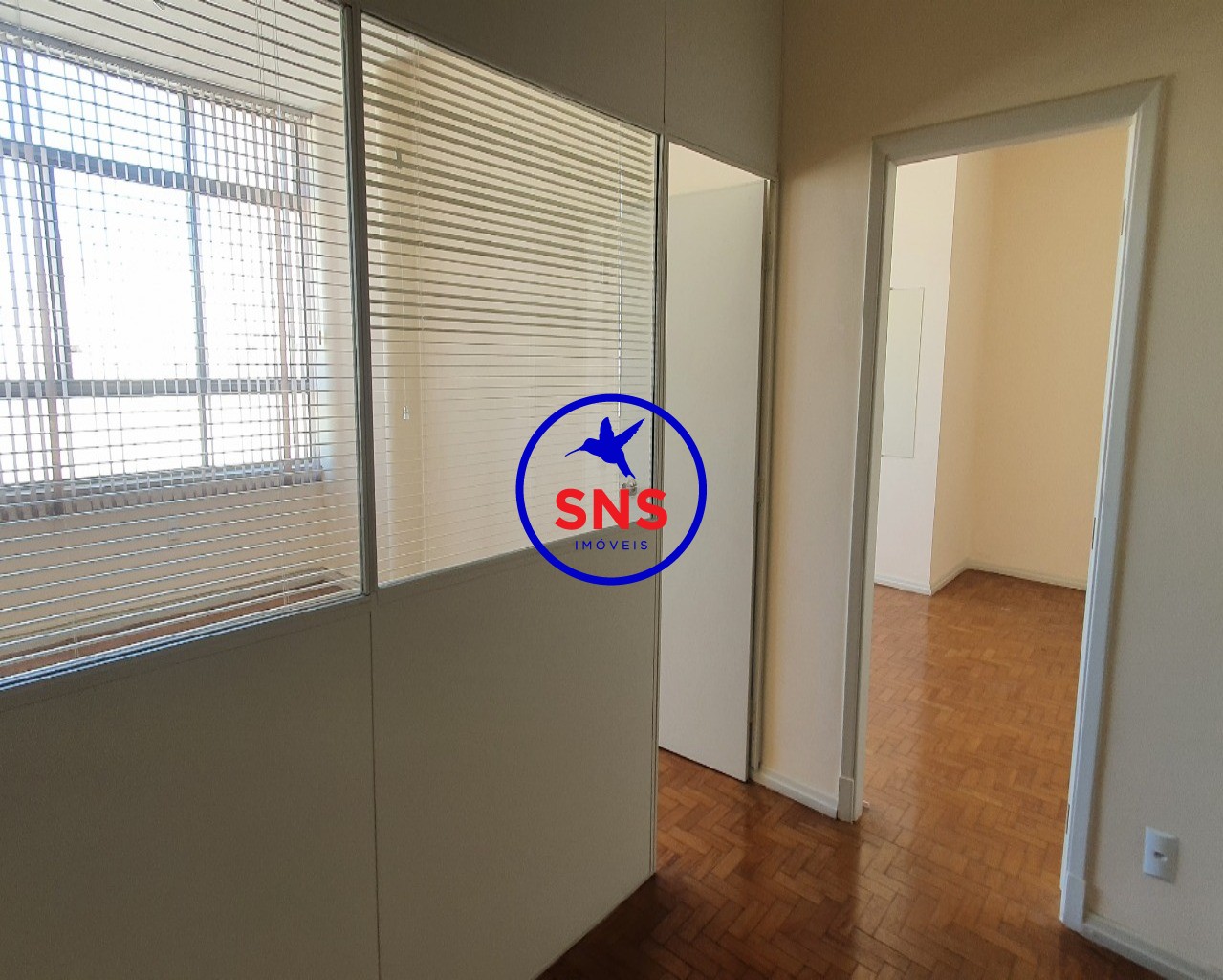 Conjunto Comercial-Sala à venda, 75m² - Foto 4