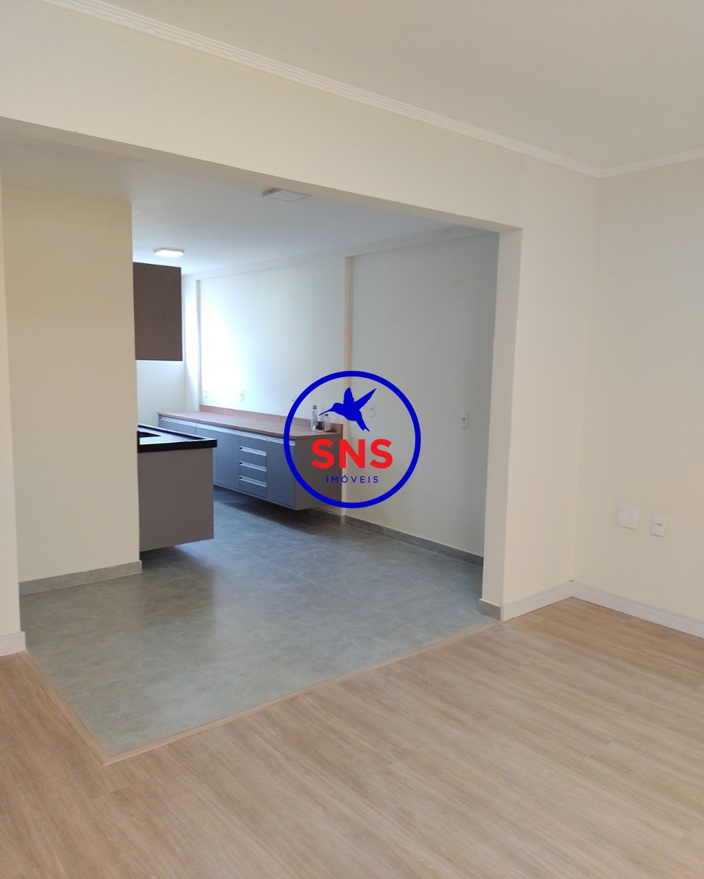 Apartamento à venda com 2 quartos, 67m² - Foto 4