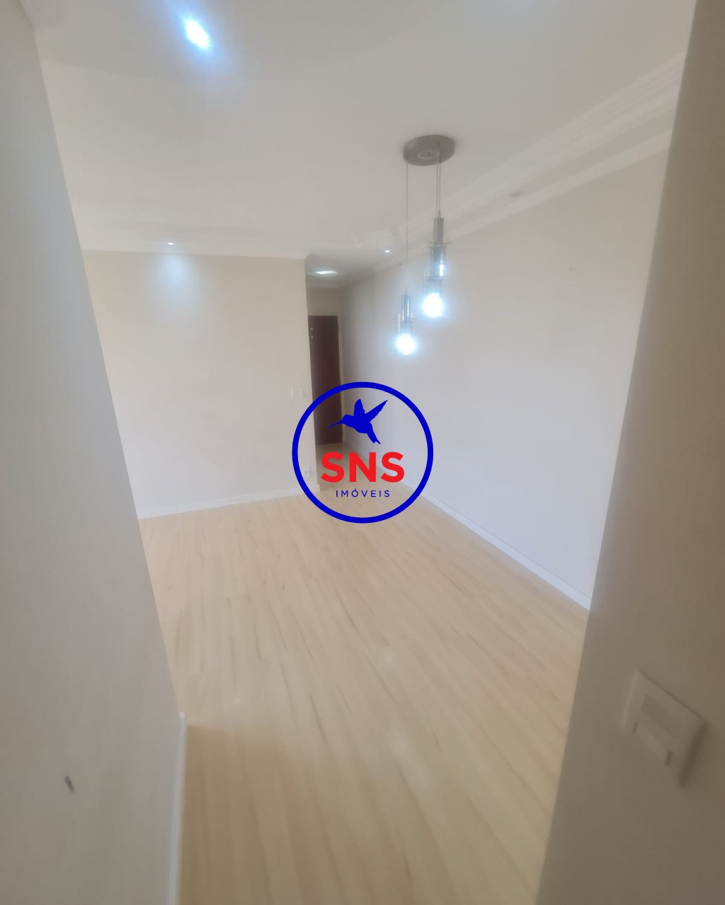 Apartamento à venda com 3 quartos, 77m² - Foto 4