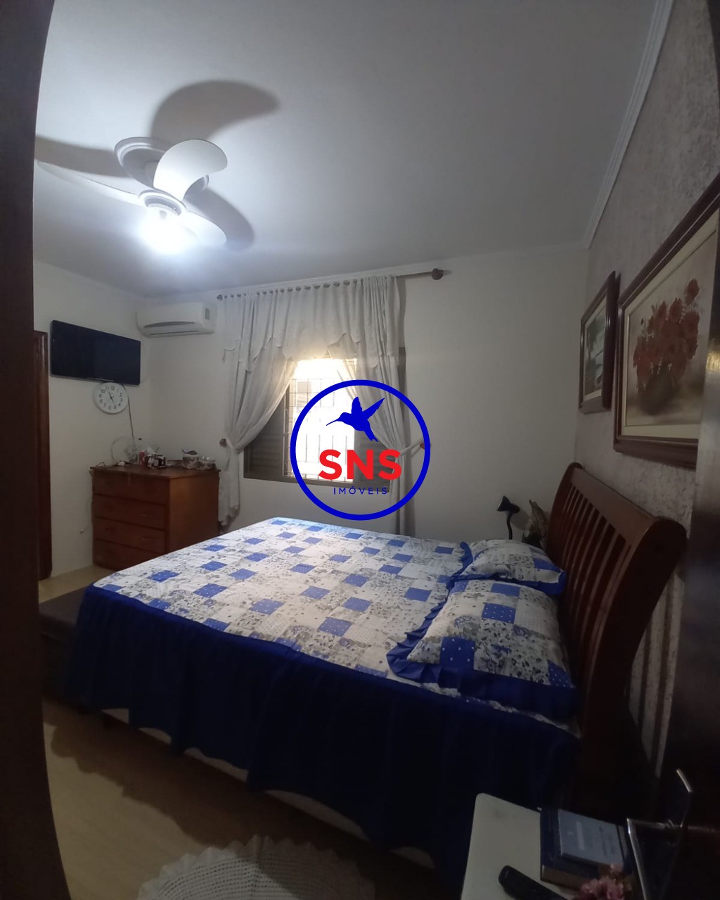 Casa à venda com 4 quartos, 230m² - Foto 17