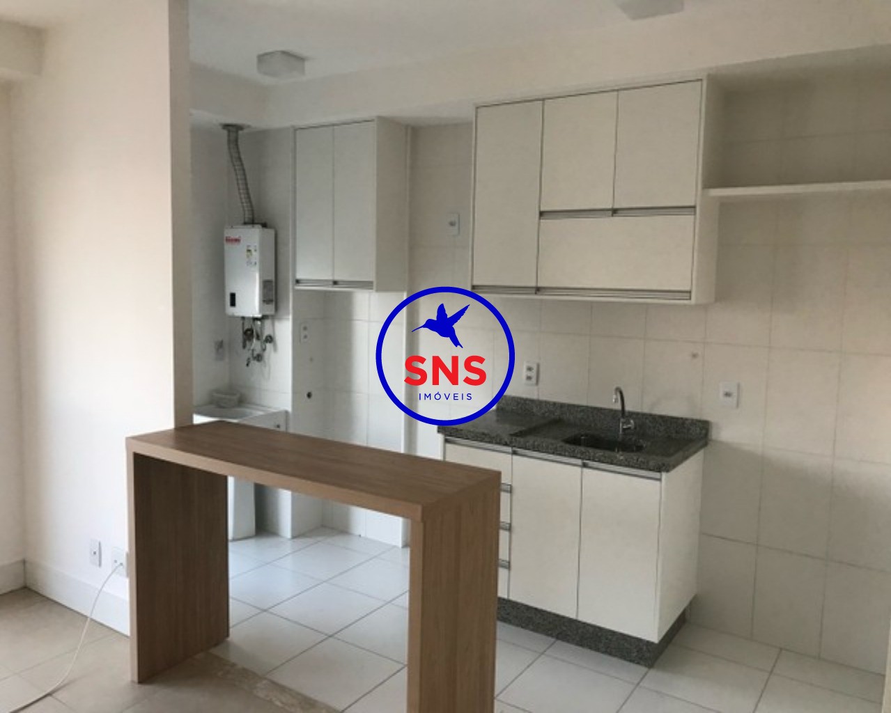 Apartamento à venda com 2 quartos, 70m² - Foto 3