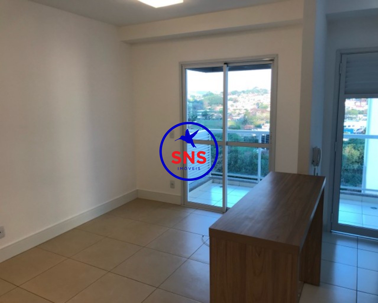 Apartamento à venda com 2 quartos, 70m² - Foto 1