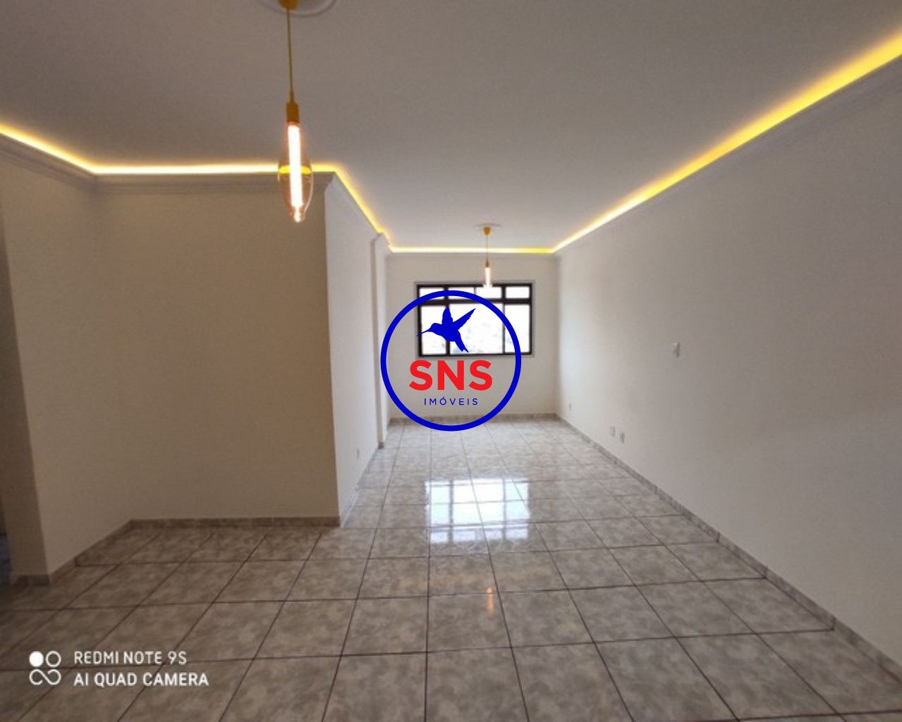 Apartamento à venda com 3 quartos, 102m² - Foto 2