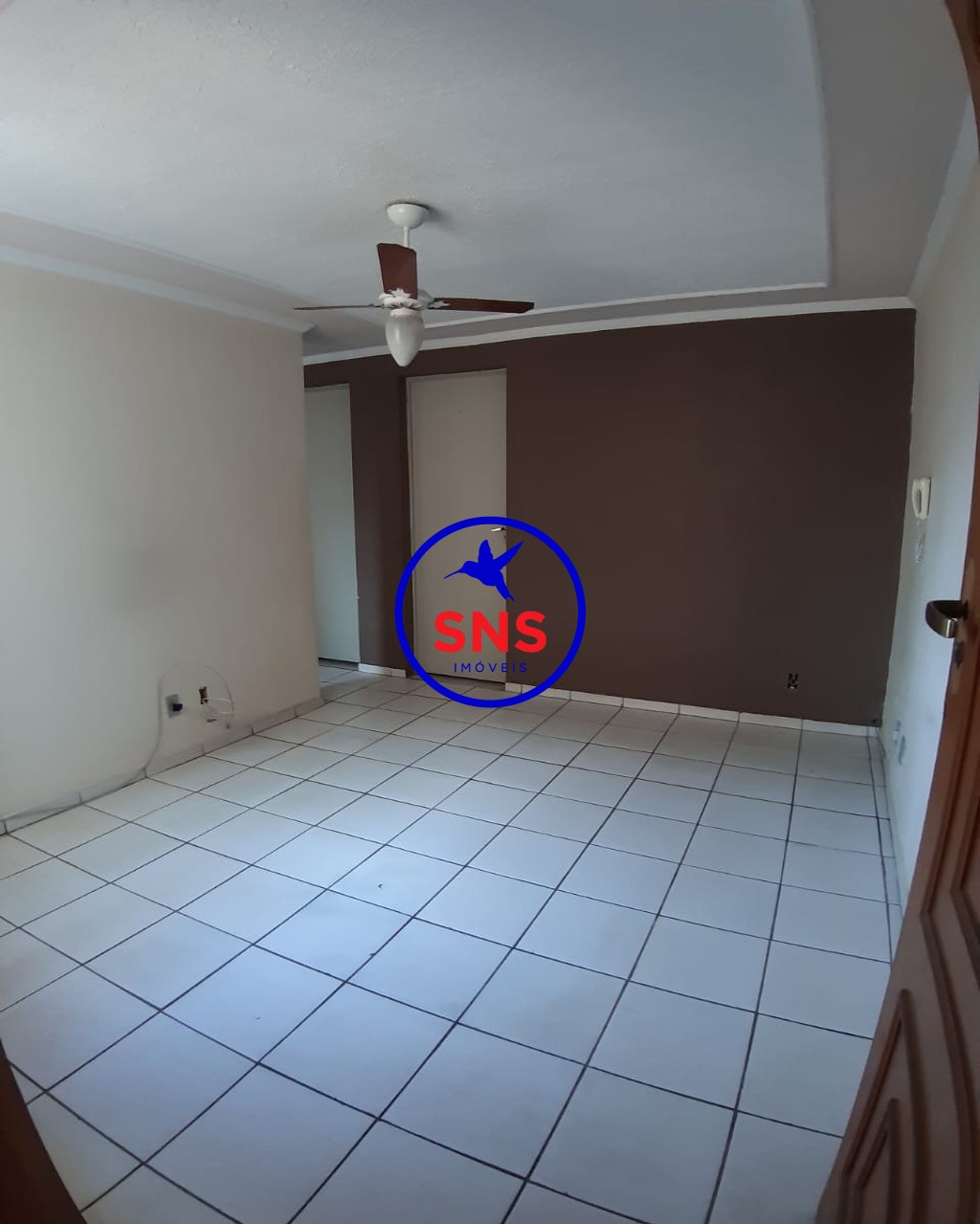 Apartamento à venda com 2 quartos, 42m² - Foto 2