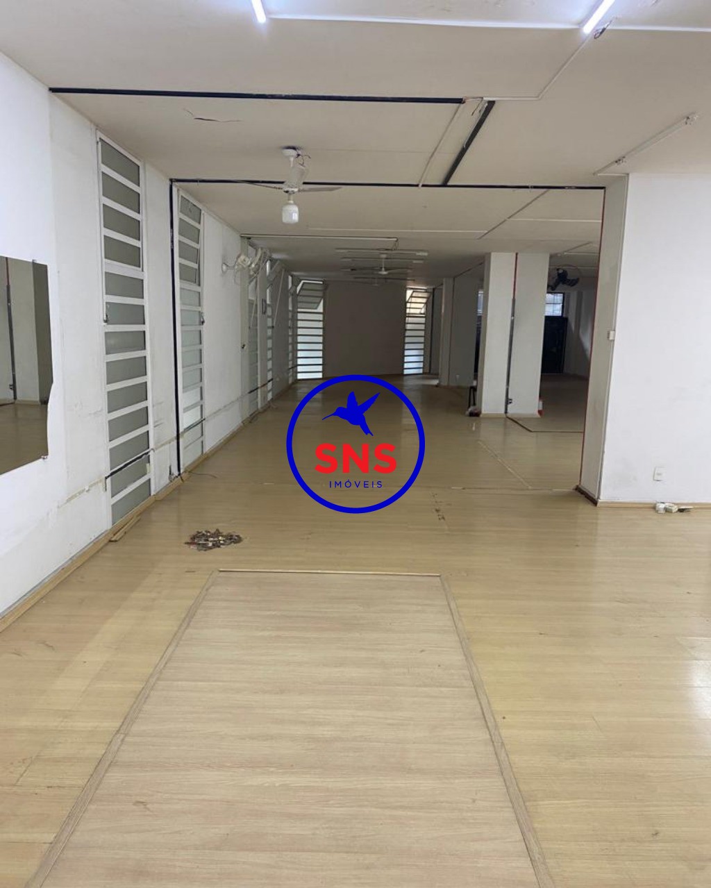 Loja-Salão para alugar, 822m² - Foto 1