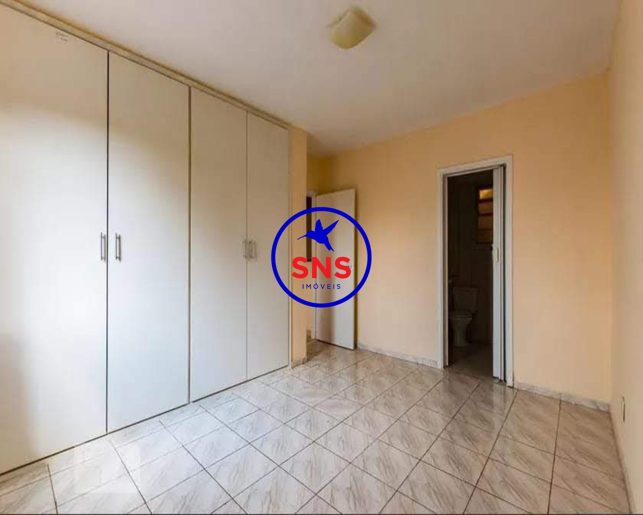 Apartamento à venda com 1 quarto, 50m² - Foto 2