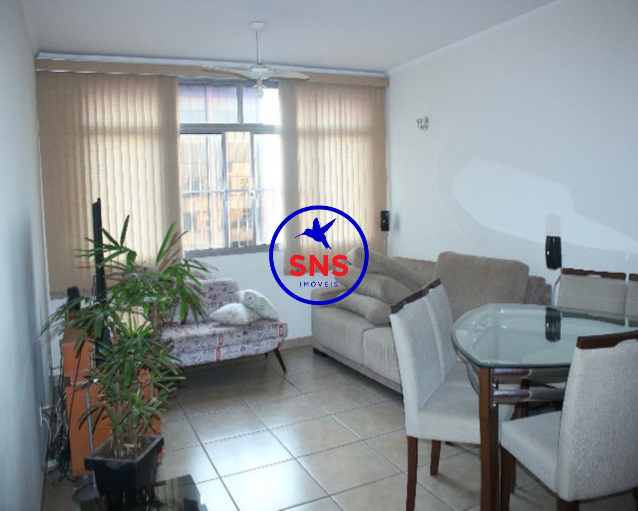 Apartamento à venda com 3 quartos, 100m² - Foto 1