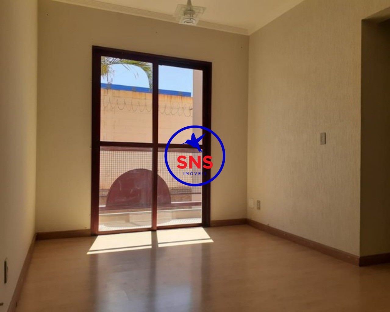 Apartamento à venda com 2 quartos, 60m² - Foto 1