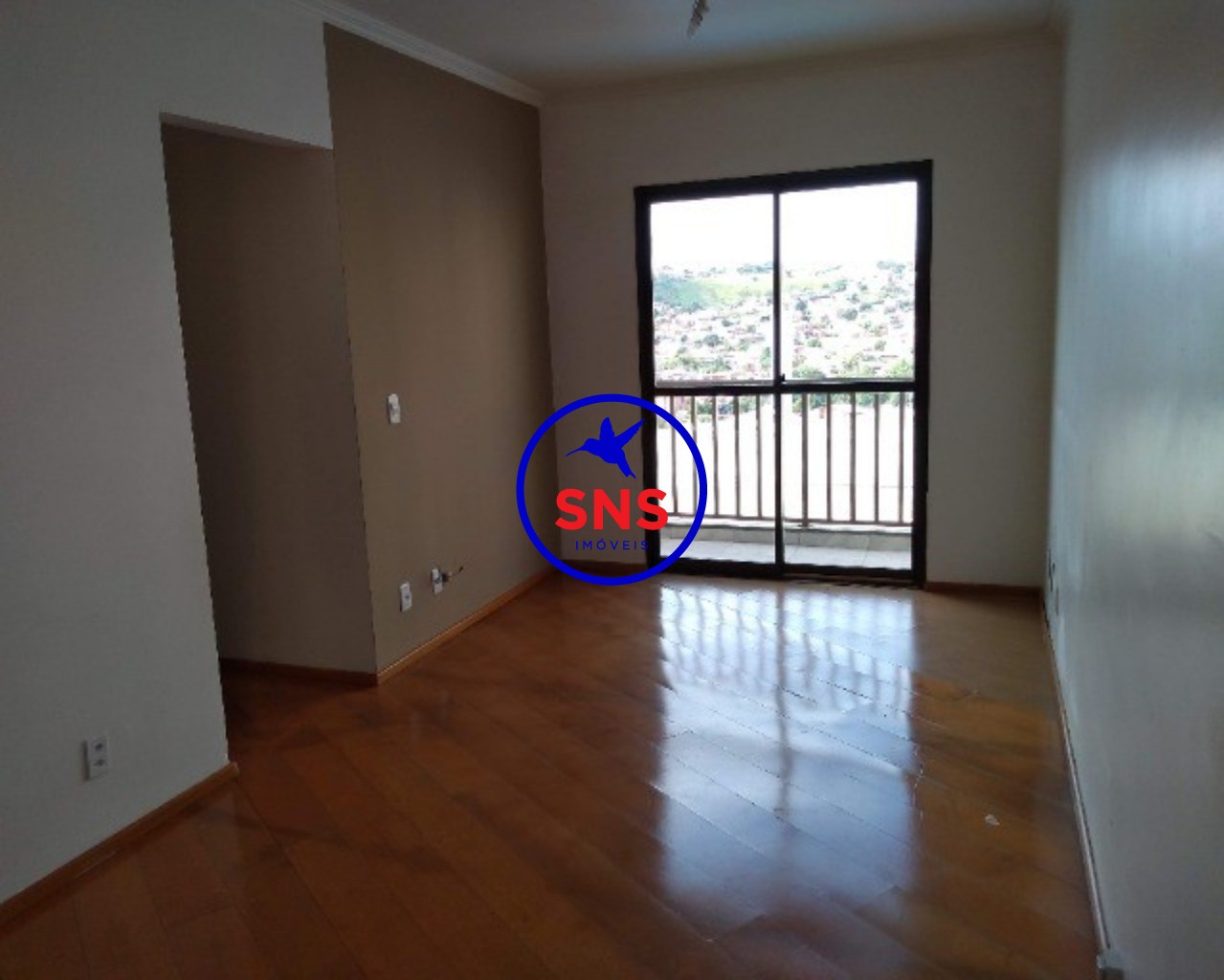 Apartamento à venda com 3 quartos, 80m² - Foto 1