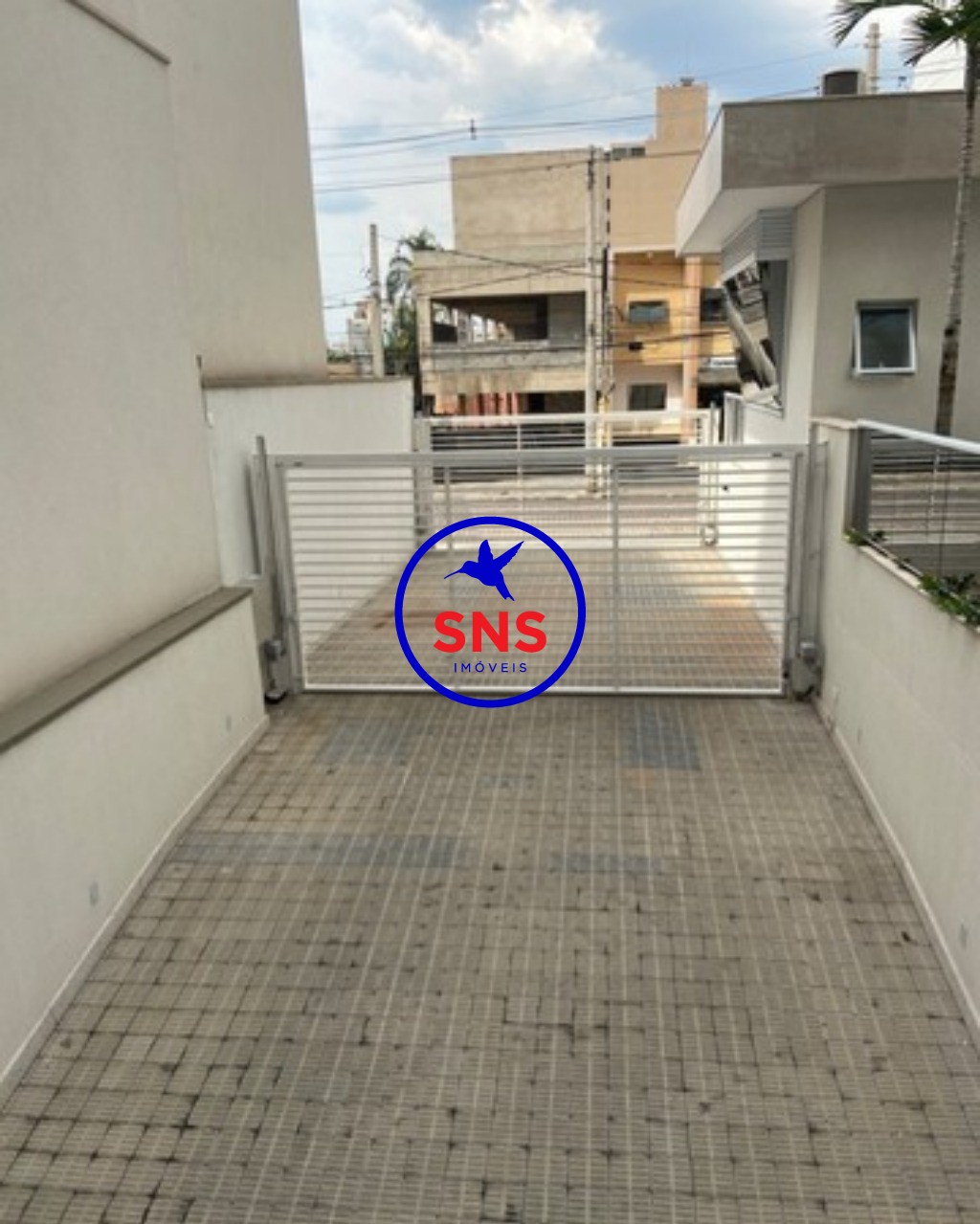 Apartamento à venda com 3 quartos, 145m² - Foto 17