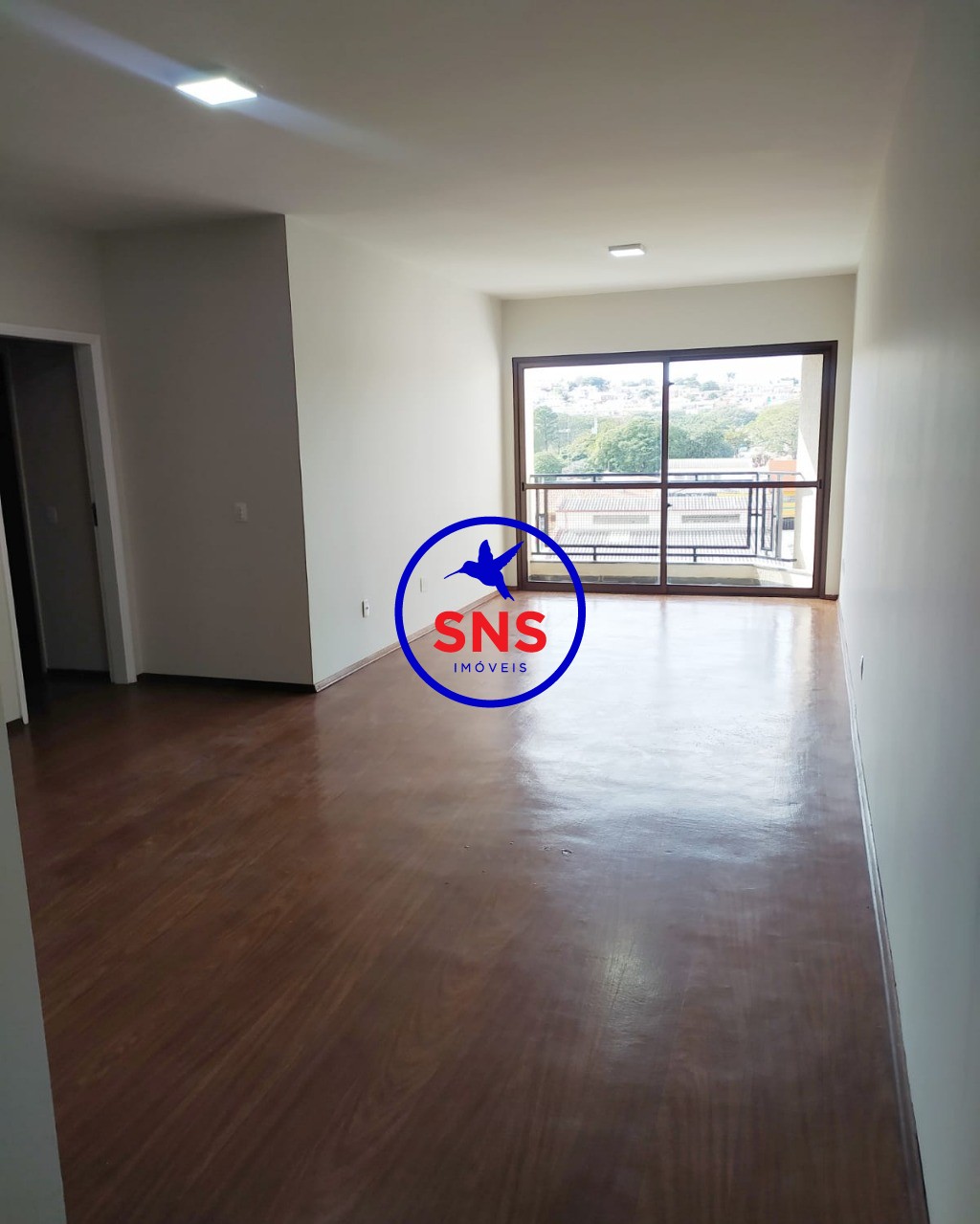 Apartamento à venda com 2 quartos, 103m² - Foto 2