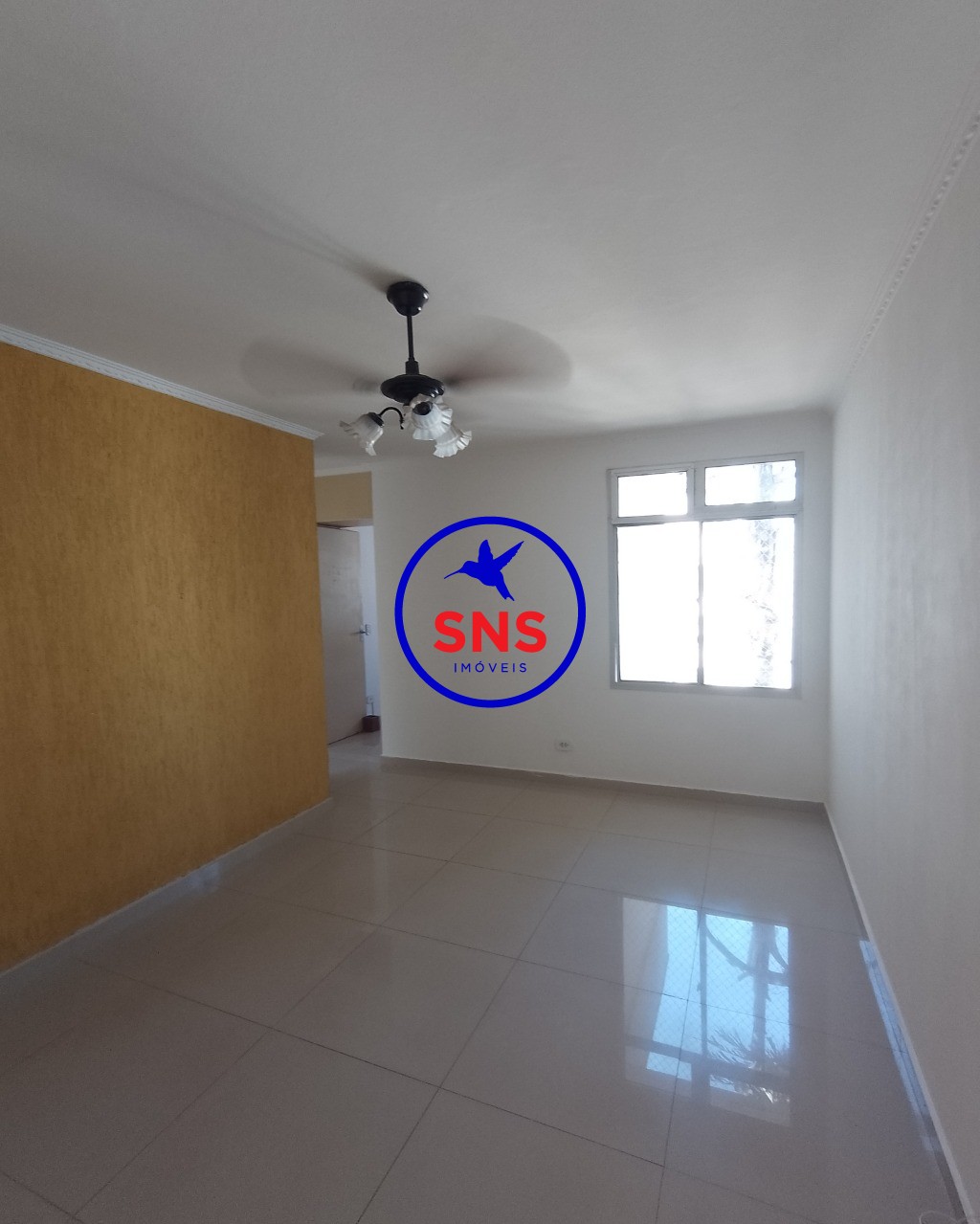 Apartamento à venda com 2 quartos, 60m² - Foto 1