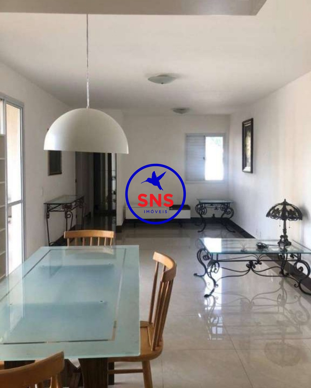 Apartamento à venda com 3 quartos, 80m² - Foto 1