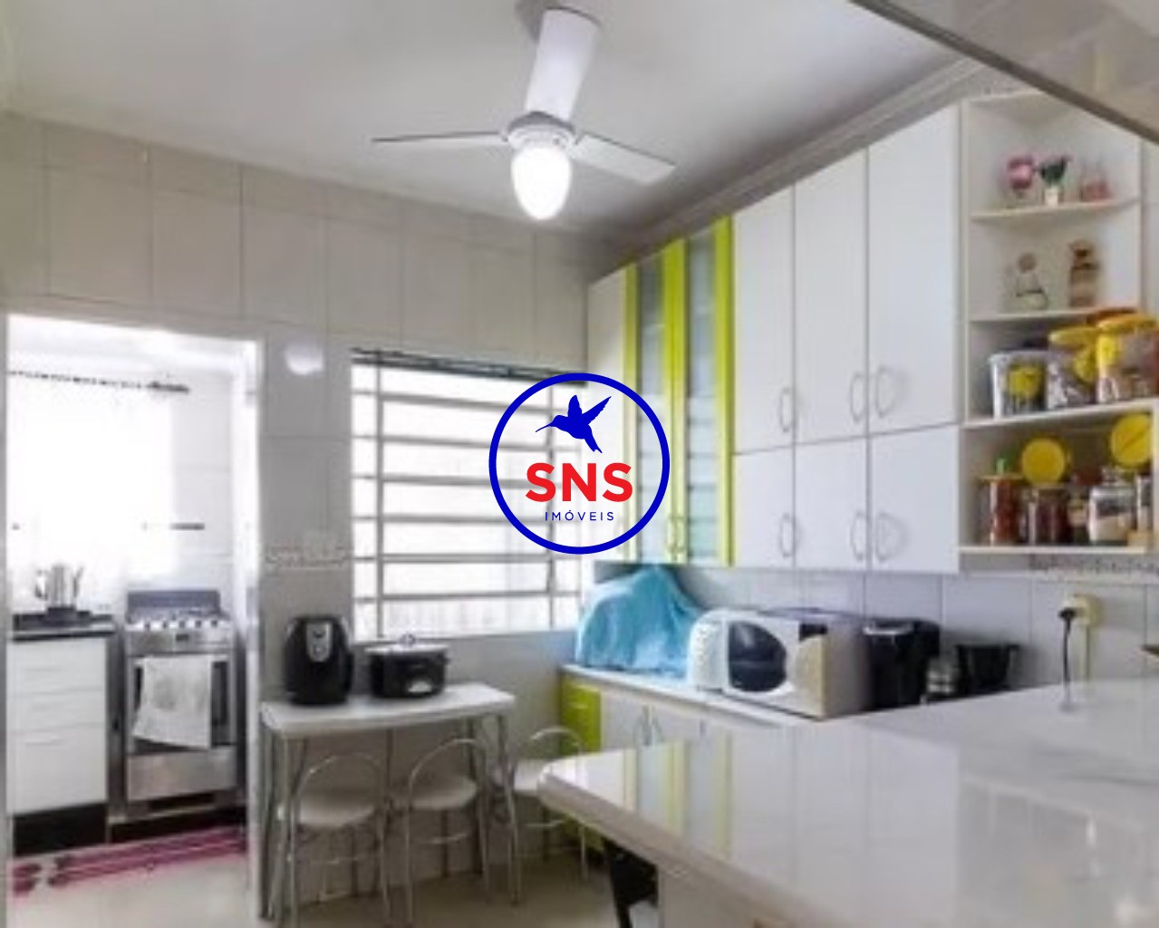 Apartamento à venda com 2 quartos, 62m² - Foto 4