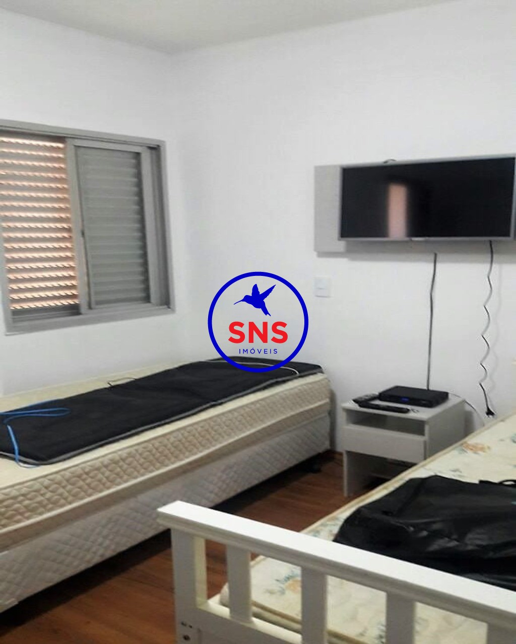 Apartamento à venda com 2 quartos, 74m² - Foto 4