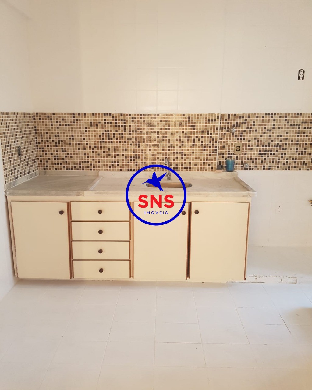 Apartamento à venda com 2 quartos, 74m² - Foto 5