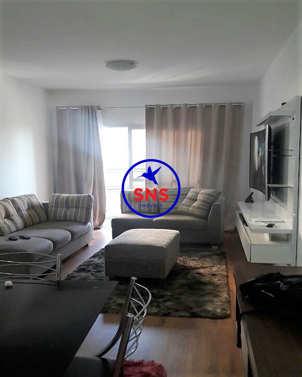 Apartamento à venda com 2 quartos, 74m² - Foto 1