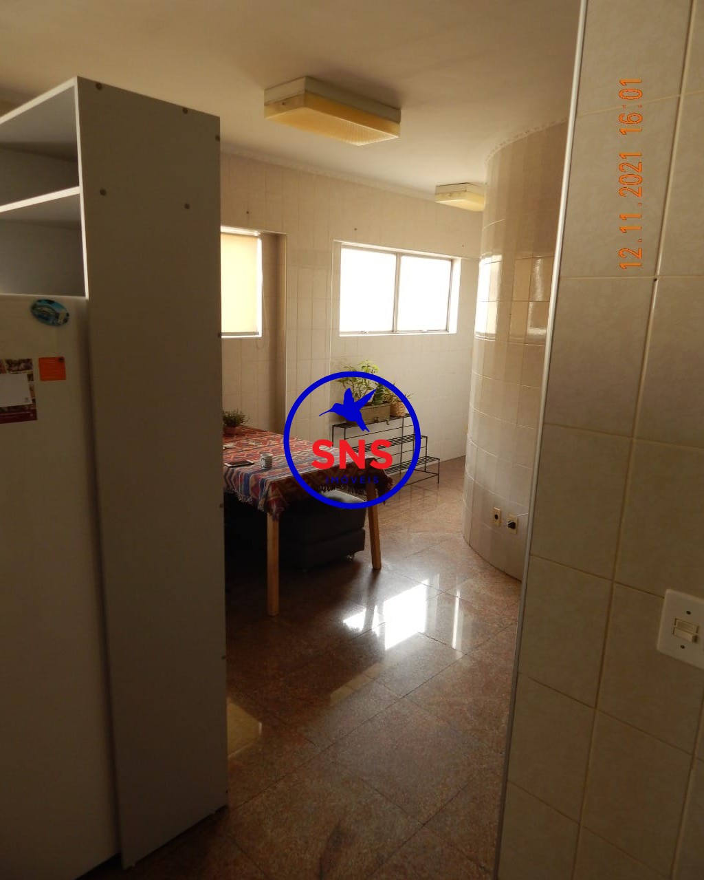 Apartamento à venda com 3 quartos, 214m² - Foto 26