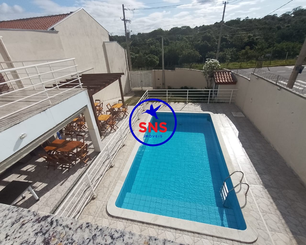 Sobrado à venda com 1 quarto, 140m² - Foto 1