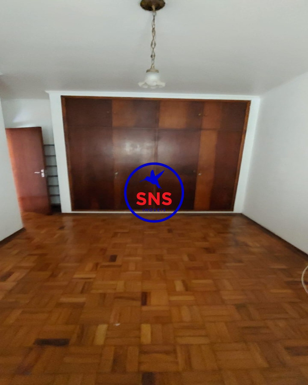 Casa à venda com 4 quartos, 280m² - Foto 8