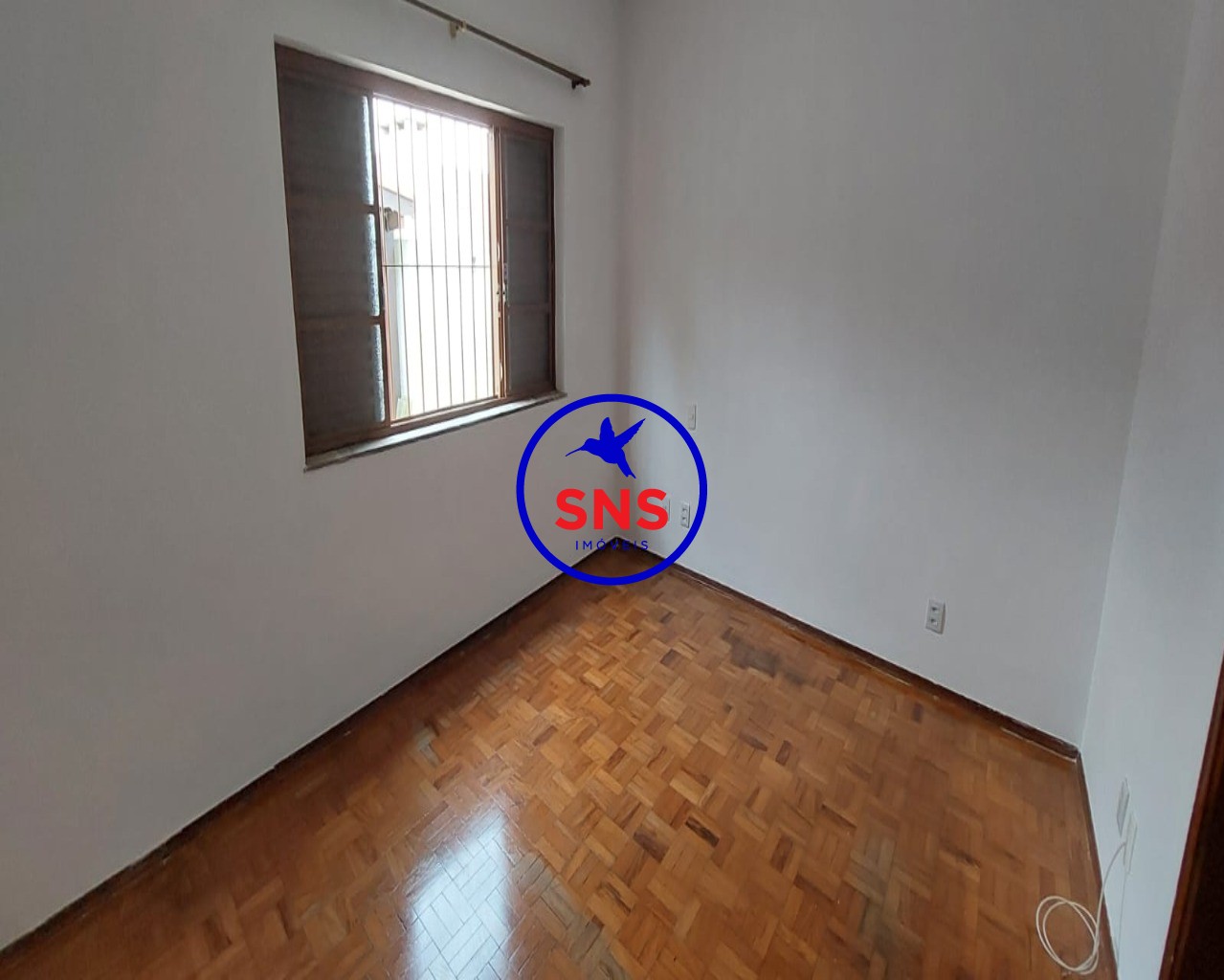 Casa à venda com 4 quartos, 280m² - Foto 9