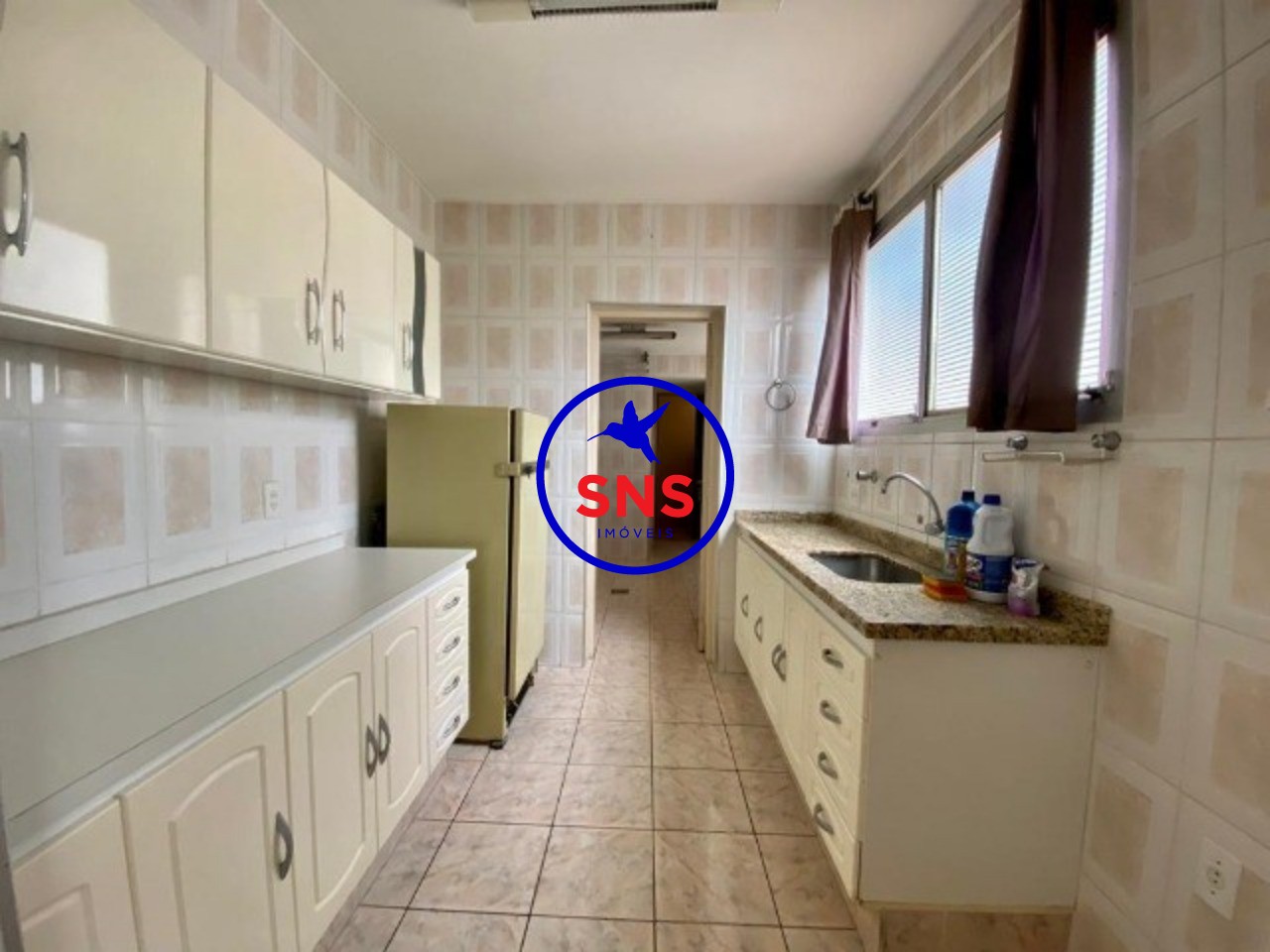 Apartamento à venda com 3 quartos, 160m² - Foto 5