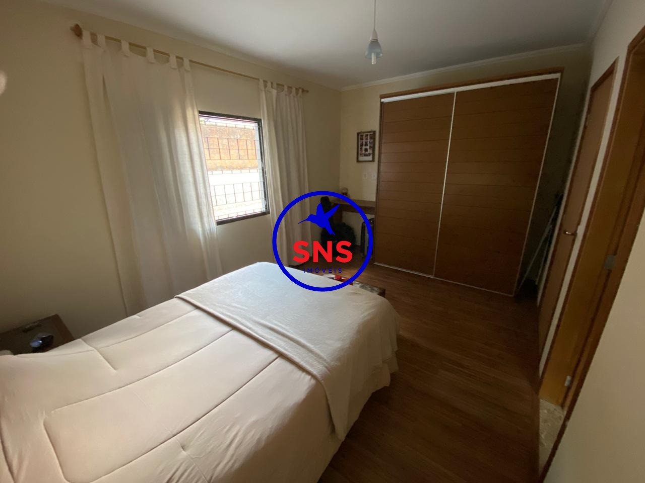 Casa à venda com 3 quartos, 219m² - Foto 24