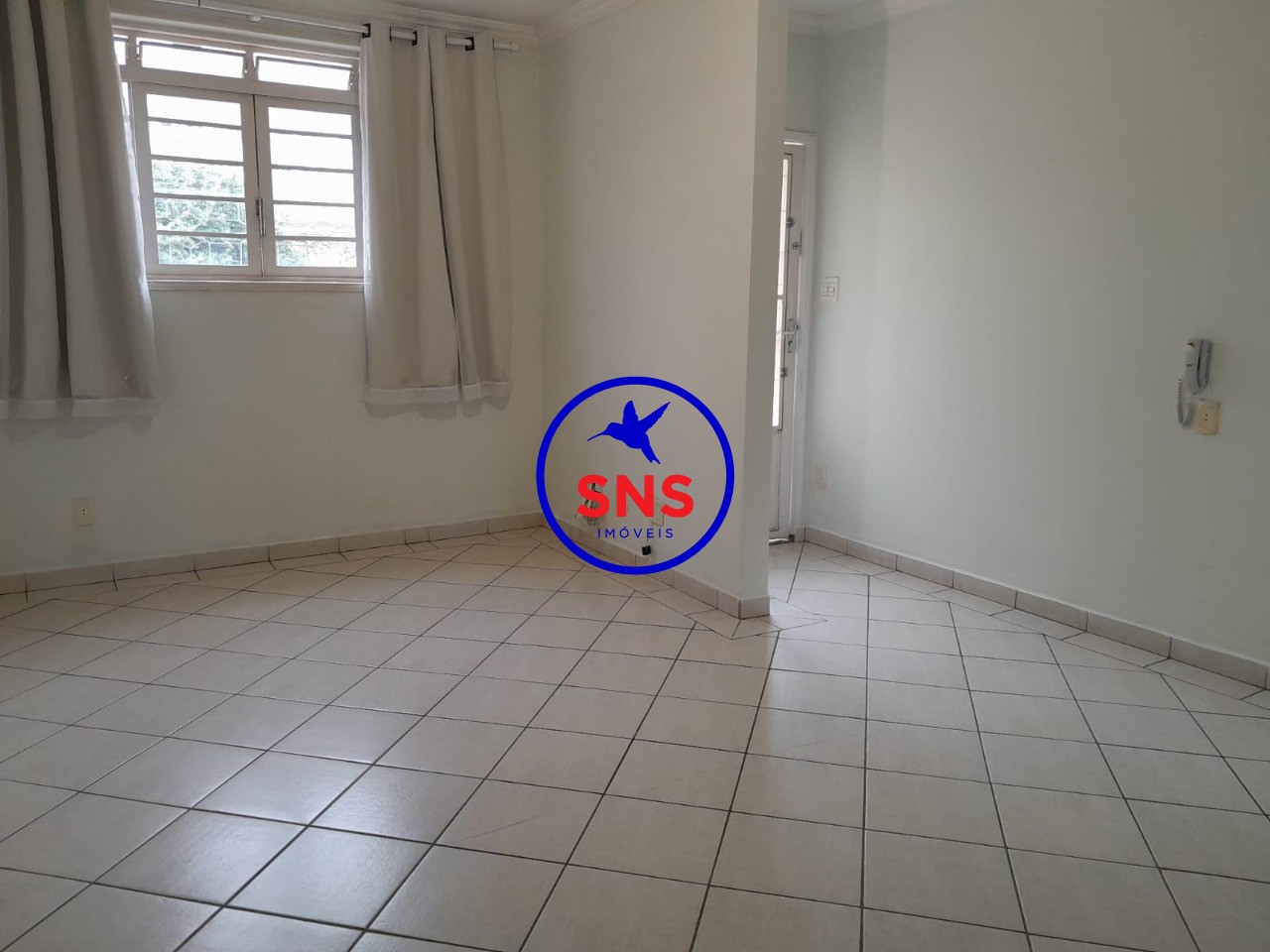 Apartamento à venda com 2 quartos, 68m² - Foto 3