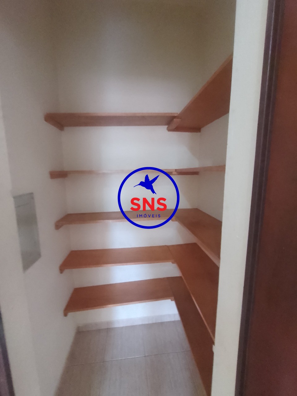 Apartamento à venda com 1 quarto, 55m² - Foto 4