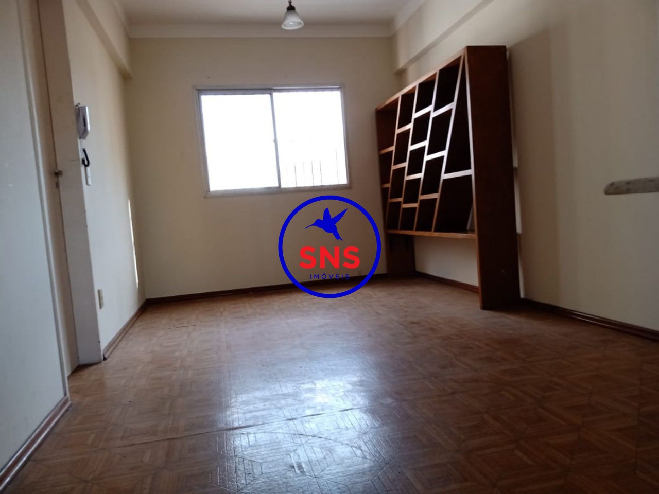 Apartamento à venda com 1 quarto, 60m² - Foto 2