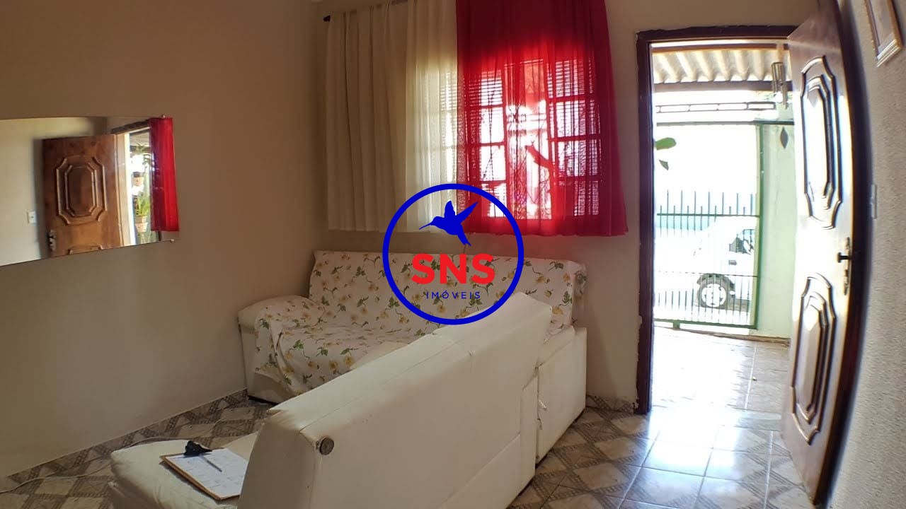 Casa à venda com 3 quartos, 180m² - Foto 2