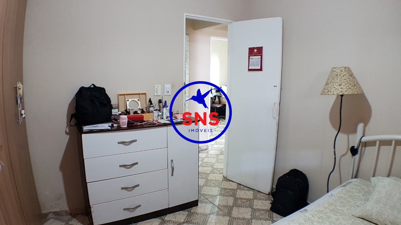 Casa à venda com 3 quartos, 180m² - Foto 9