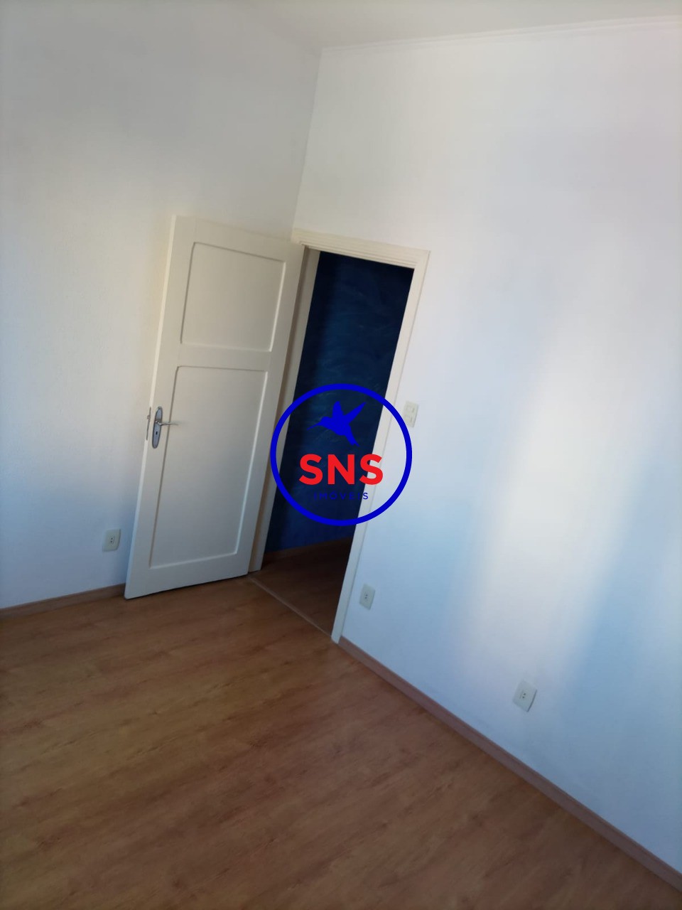 Apartamento à venda com 2 quartos, 79m² - Foto 4