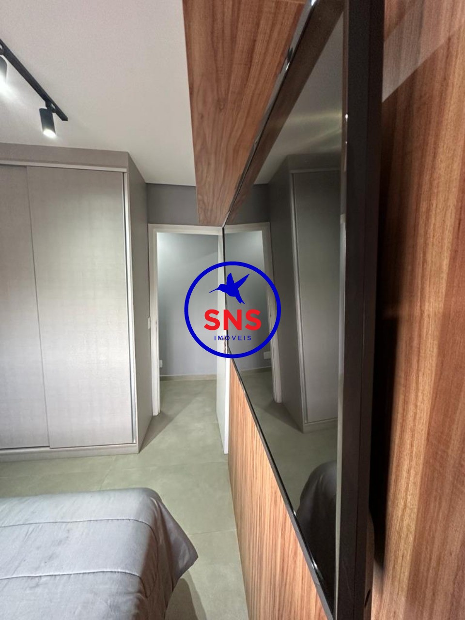 Apartamento à venda com 2 quartos, 60m² - Foto 11