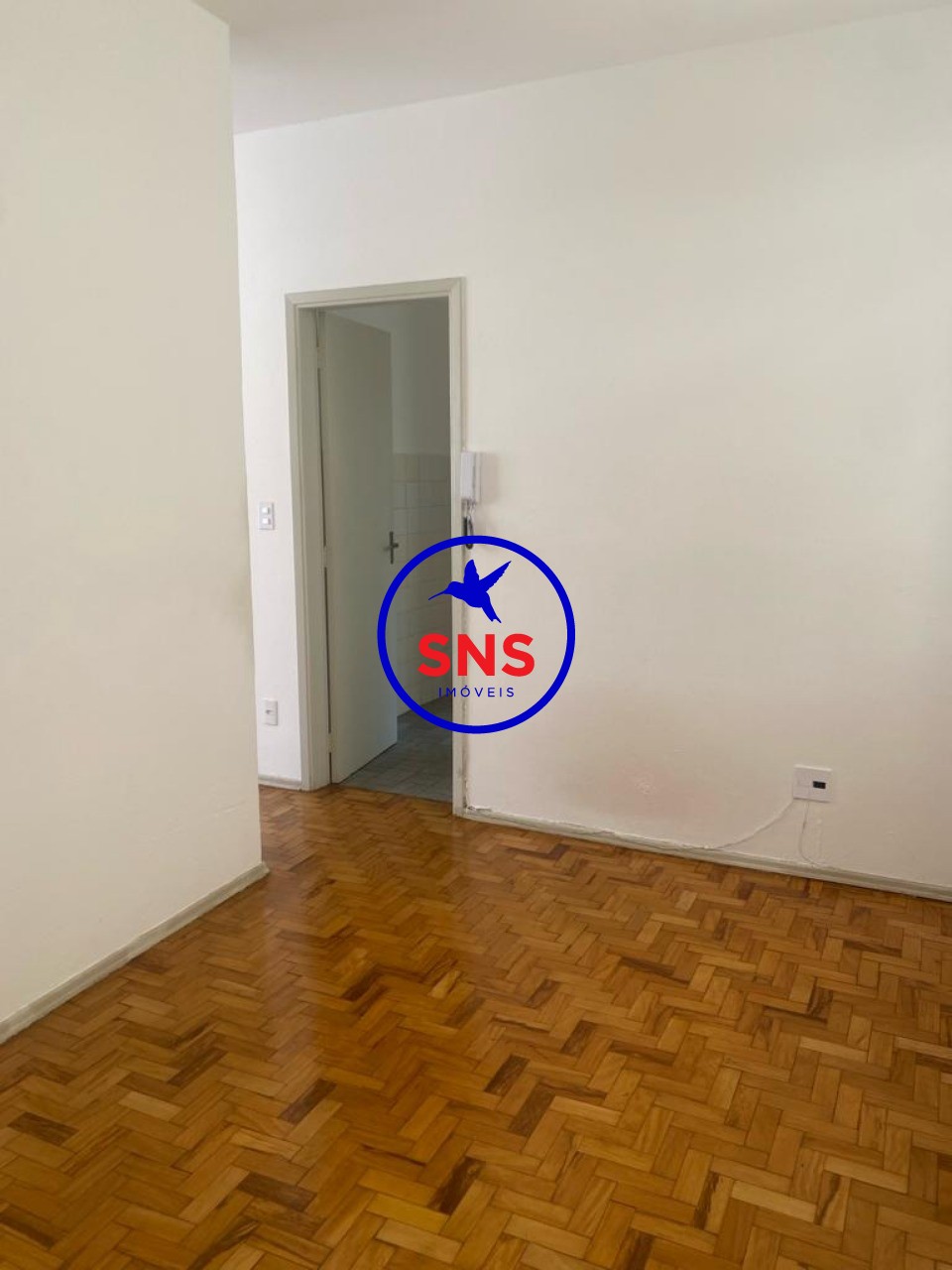 Apartamento à venda com 1 quarto, 50m² - Foto 2