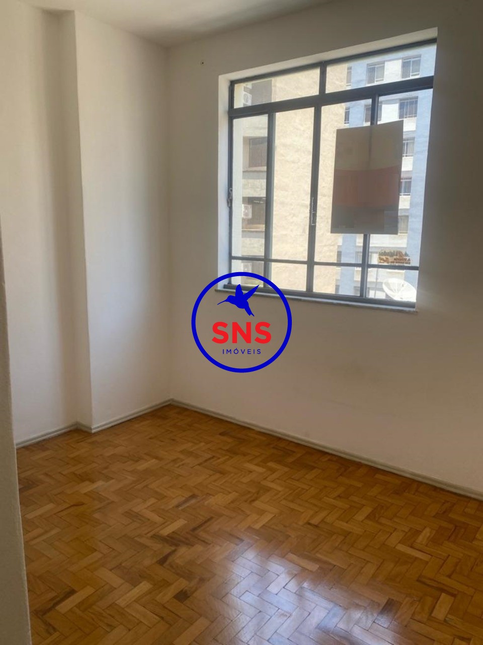 Apartamento à venda com 1 quarto, 50m² - Foto 4