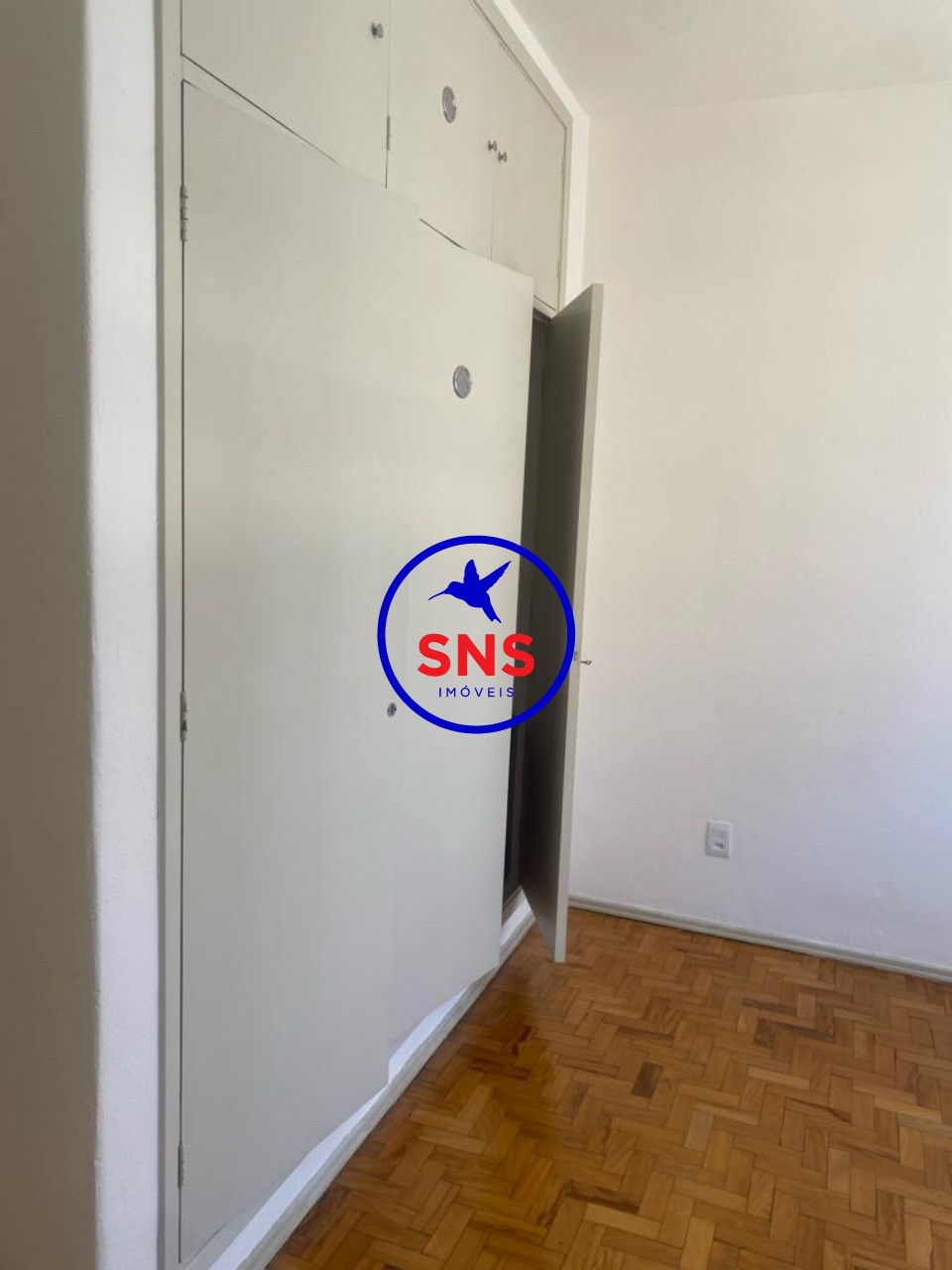 Apartamento à venda com 1 quarto, 50m² - Foto 5