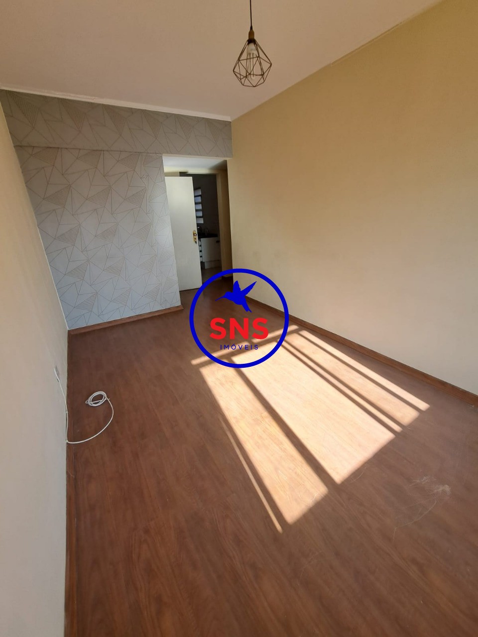 Apartamento à venda e aluguel com 3 quartos, 100m² - Foto 1