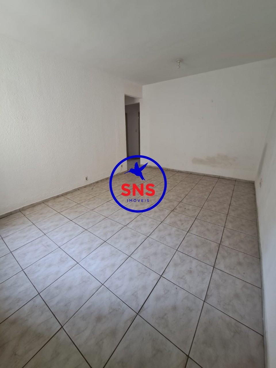 Apartamento à venda com 3 quartos, 104m² - Foto 2