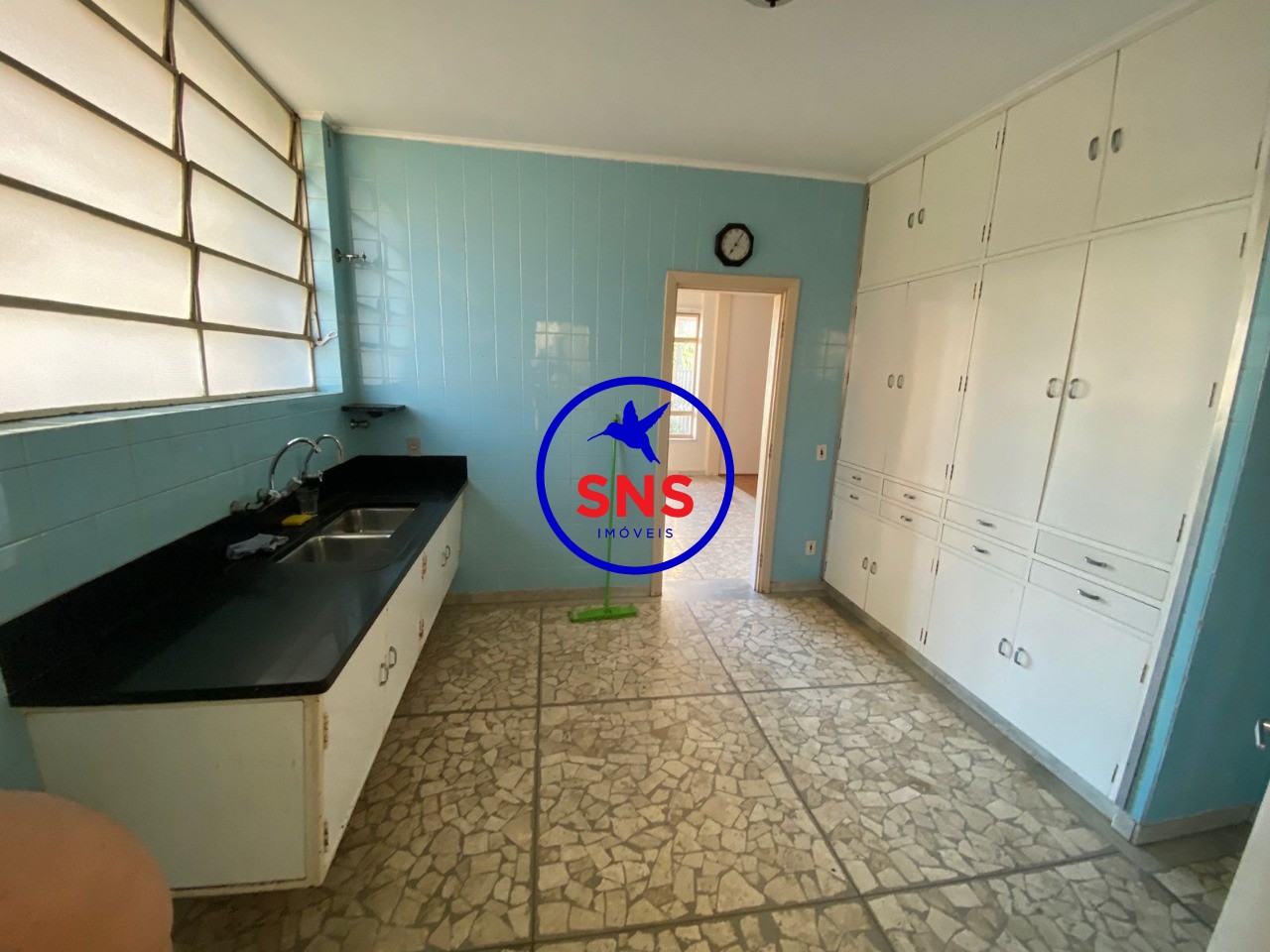 Apartamento à venda com 3 quartos, 170m² - Foto 17