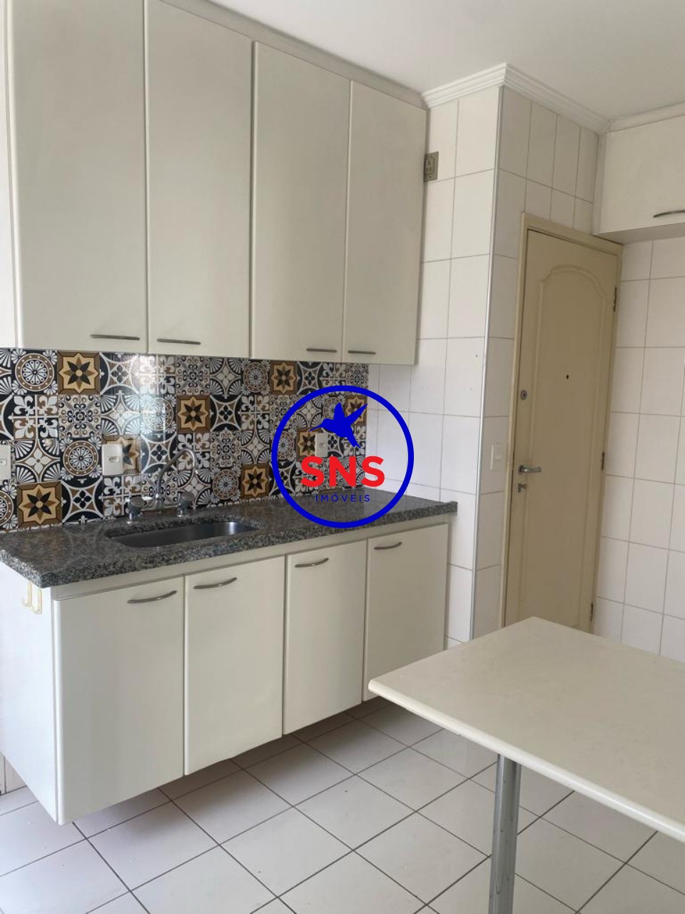 Apartamento à venda com 3 quartos, 120m² - Foto 7