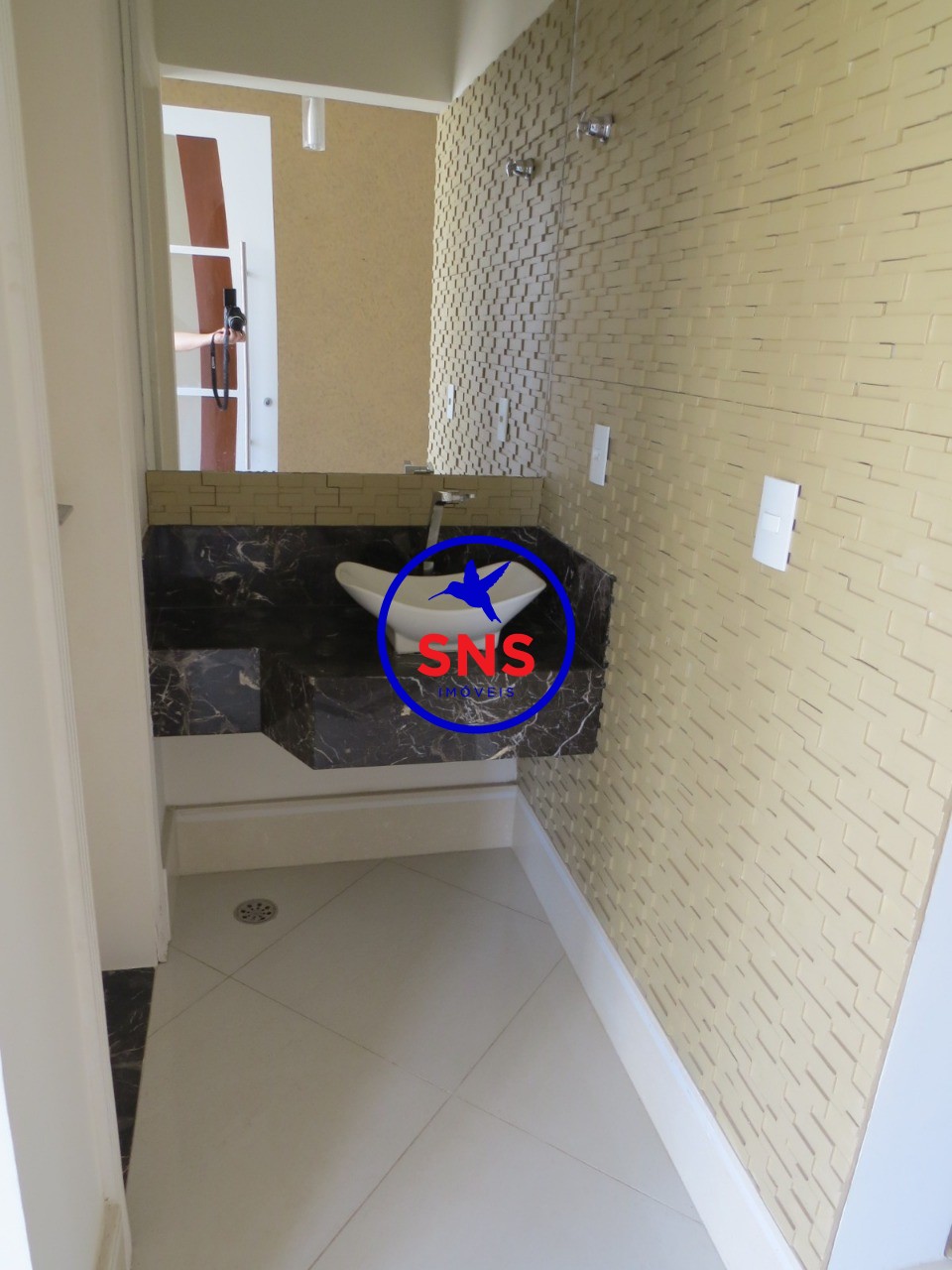 Casa de Condomínio à venda e aluguel com 4 quartos, 360m² - Foto 12