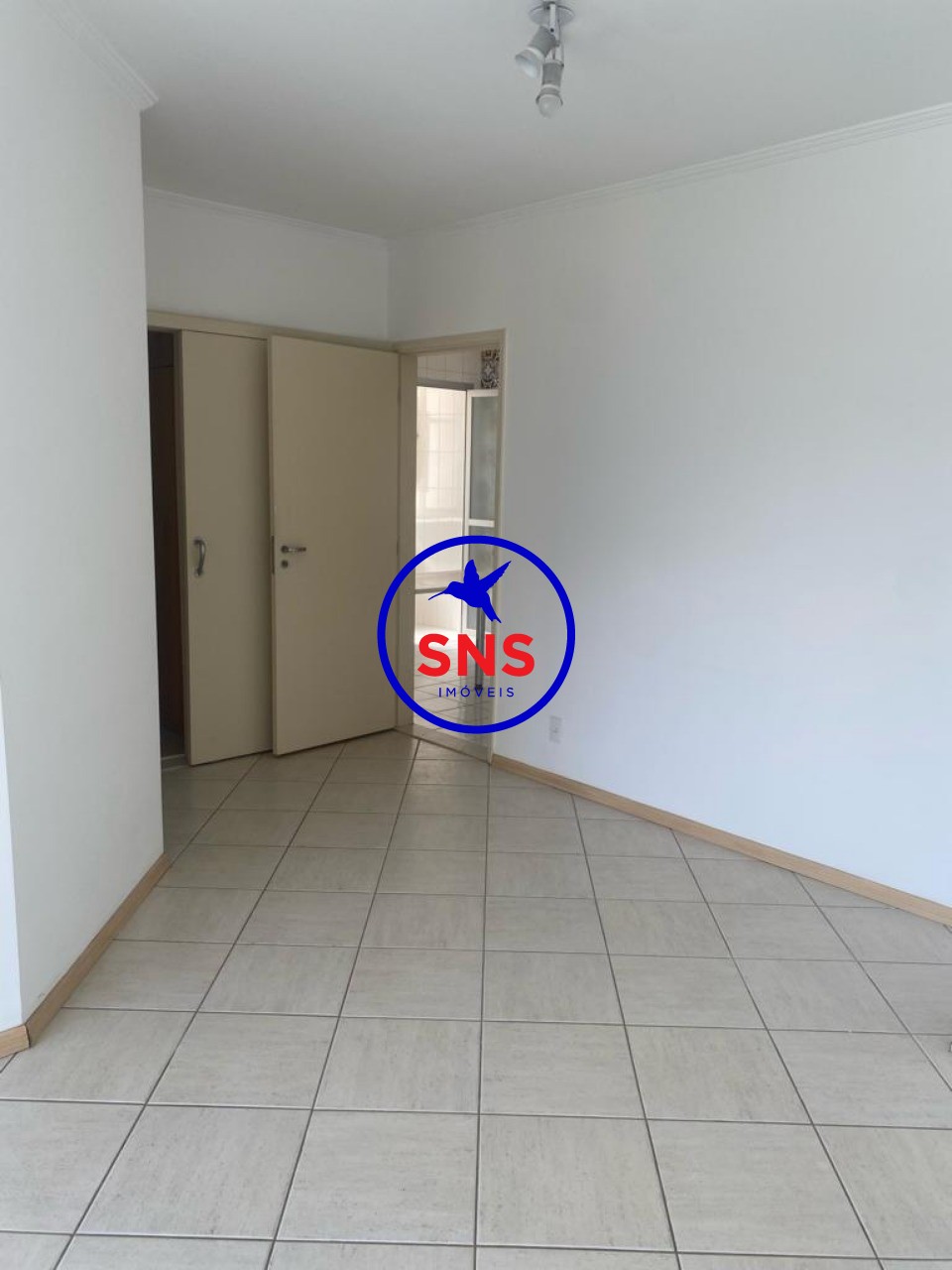 Apartamento à venda com 3 quartos, 120m² - Foto 3