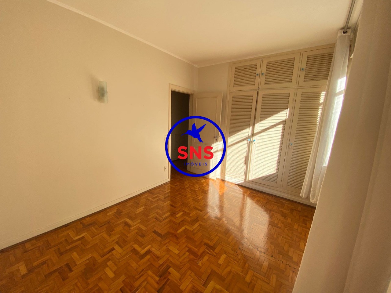 Apartamento à venda com 3 quartos, 170m² - Foto 8