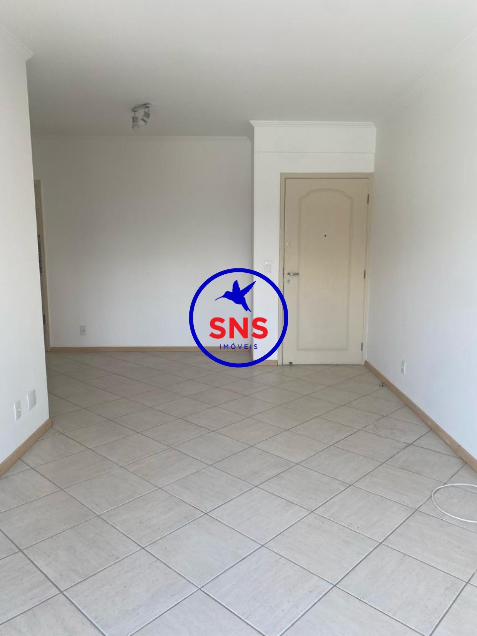 Apartamento à venda com 3 quartos, 120m² - Foto 2