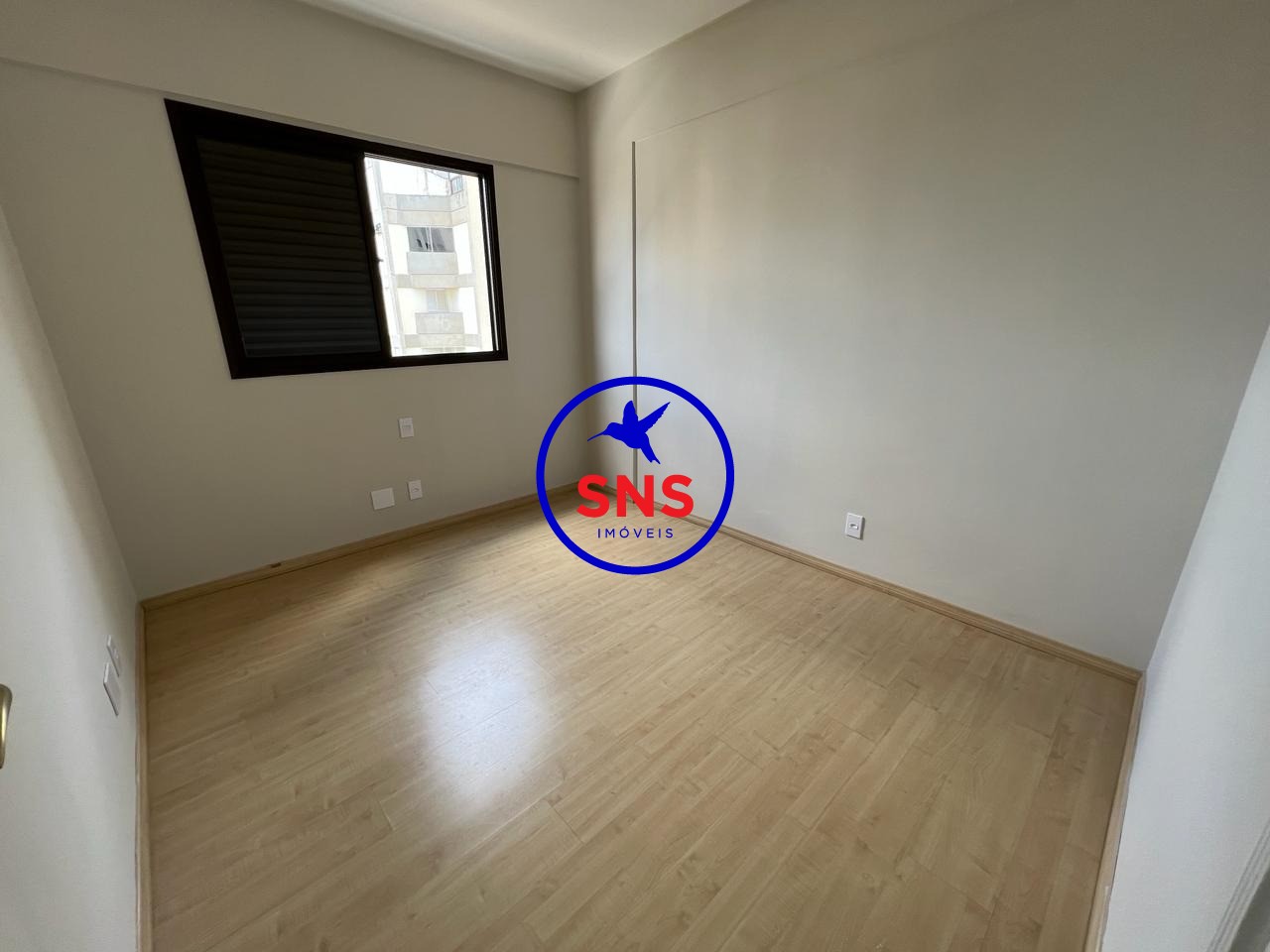 Apartamento à venda com 3 quartos, 82m² - Foto 11