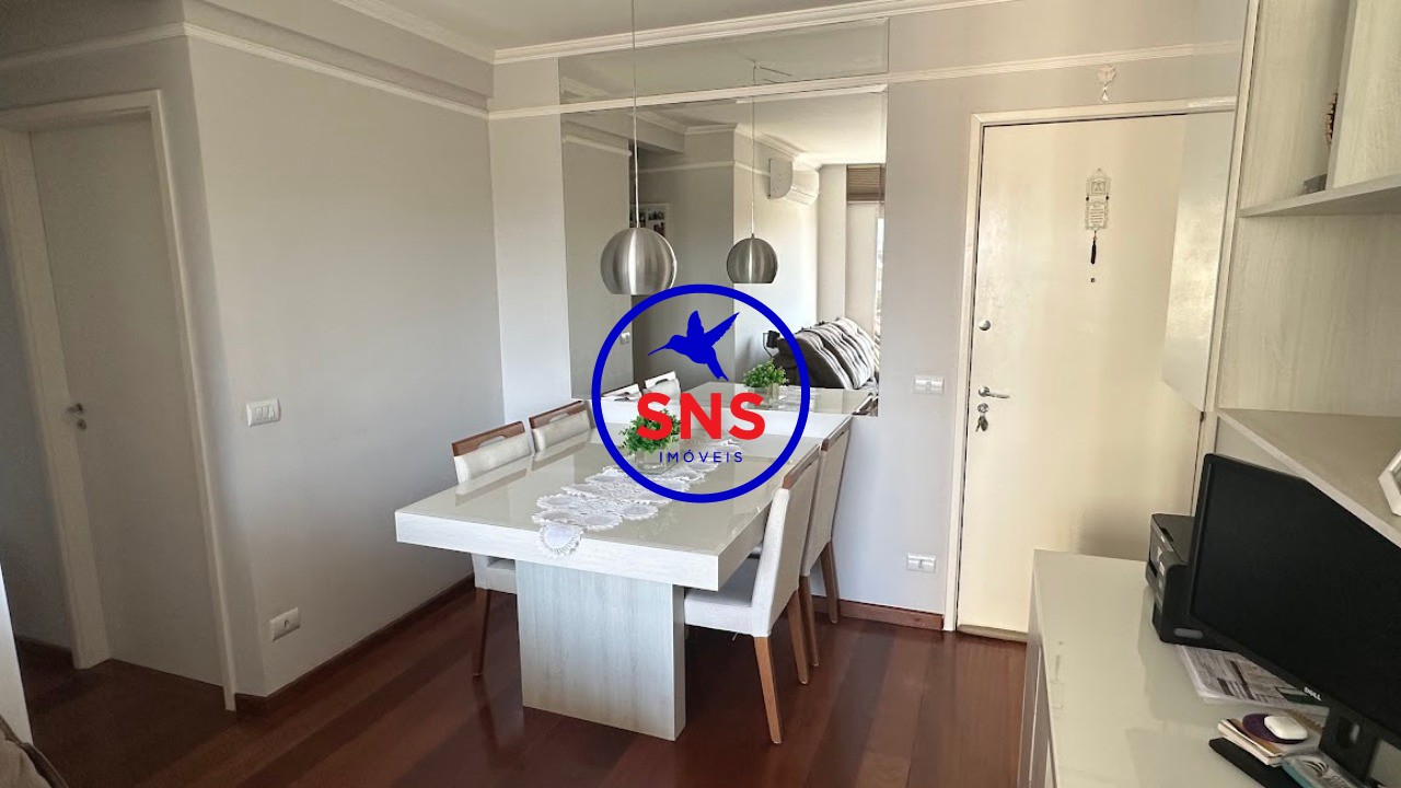 Apartamento à venda com 2 quartos, 70m² - Foto 3